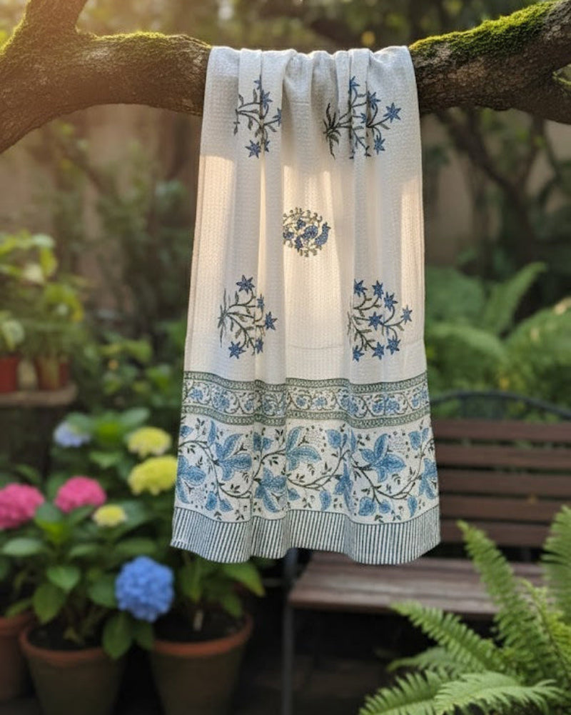 Bathing Love Hand Blocked Bath Towel Set