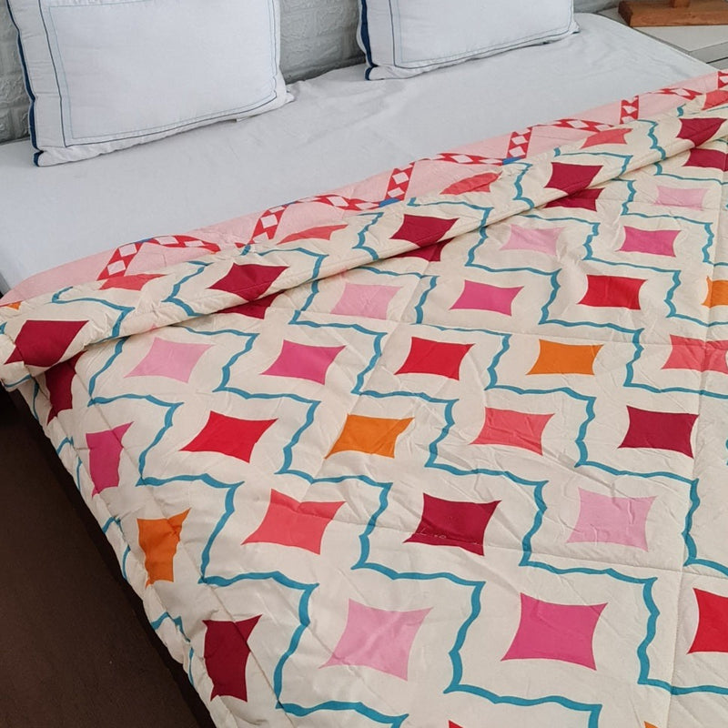 Multicolor Diamond Pattern Double Comforter