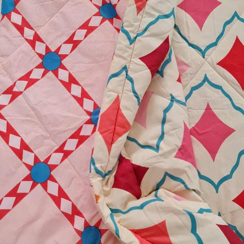 Multicolor Diamond Pattern Double Comforter