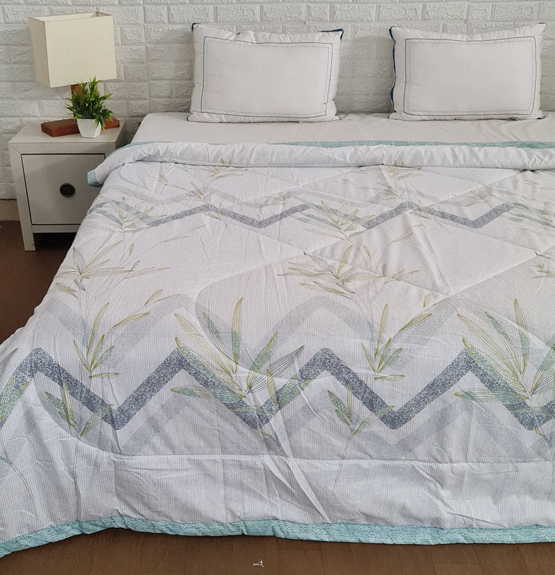 Floral with Zigzag Pattern - Double Comforter