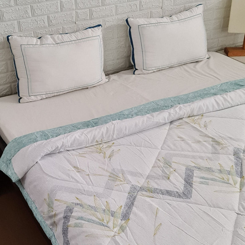 Floral with Zigzag Pattern - Double Comforter