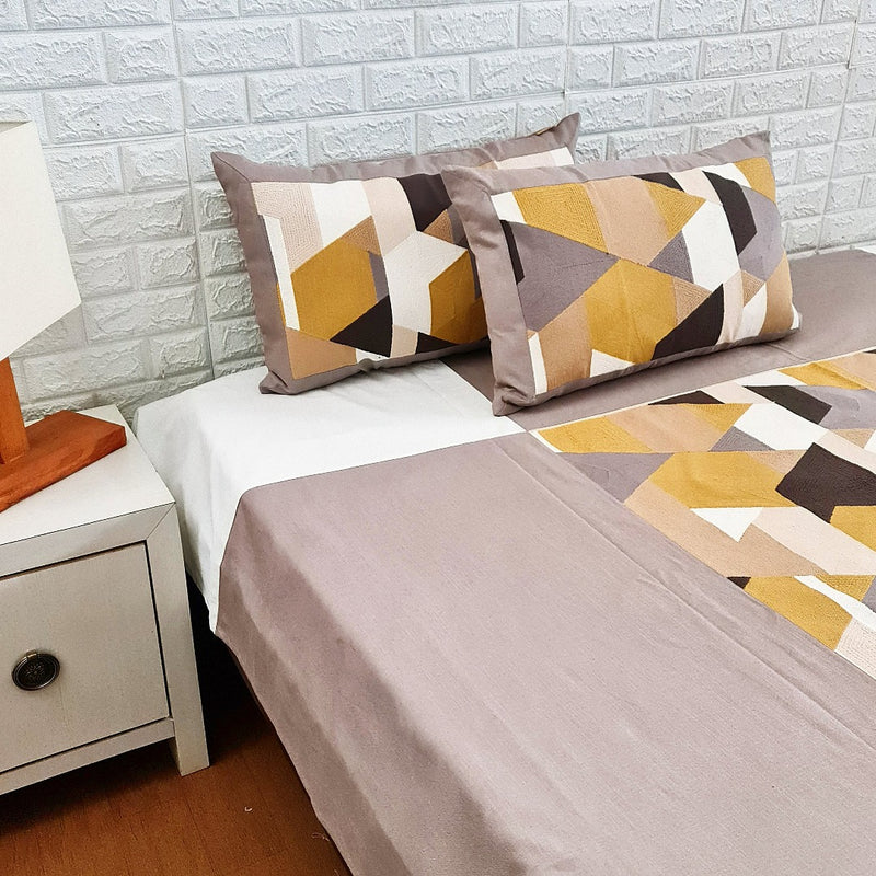 Brown Geometrical Pattern Handloom Cotton Bedcover