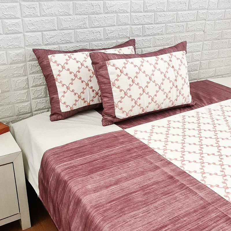 Mauve and Off White Grid Pattern Handloom Cotton Bedcover