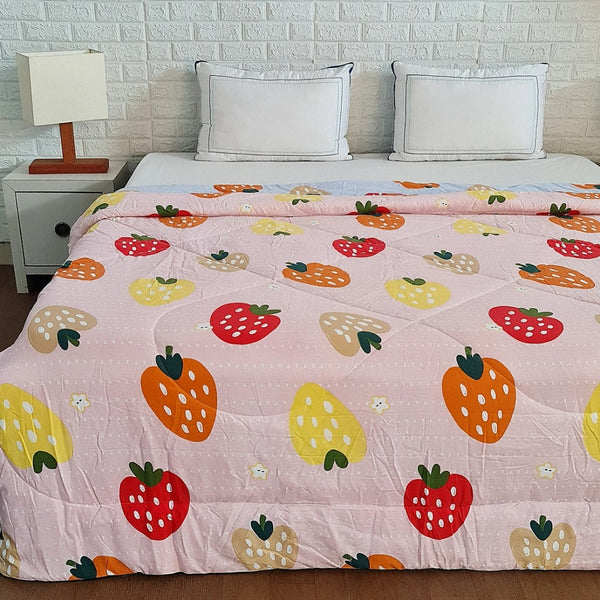 Love for Strawberries - Kids Comforter