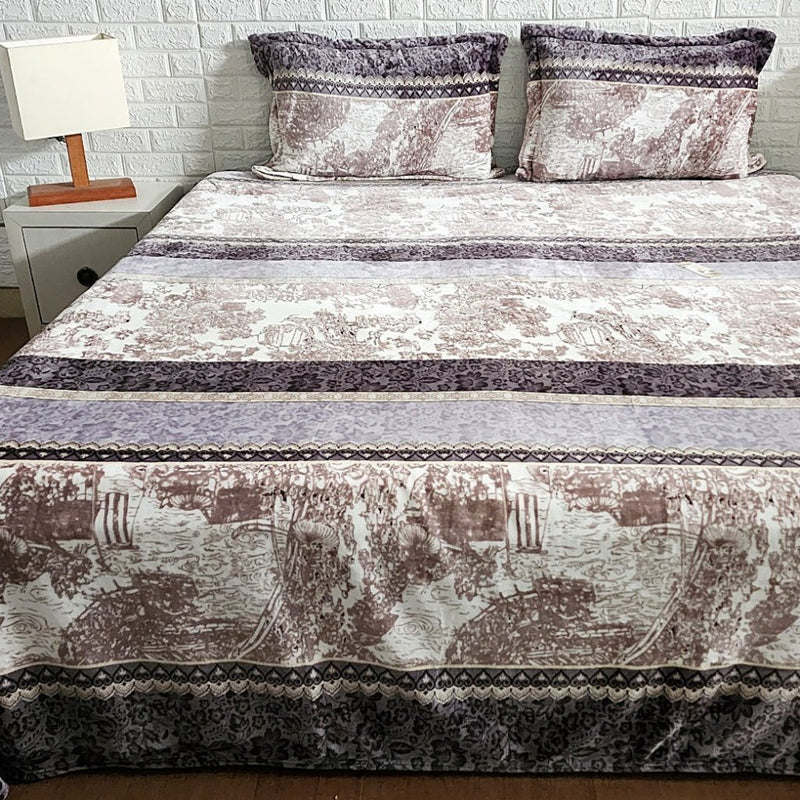 Artistic Love Warm Bedsheet