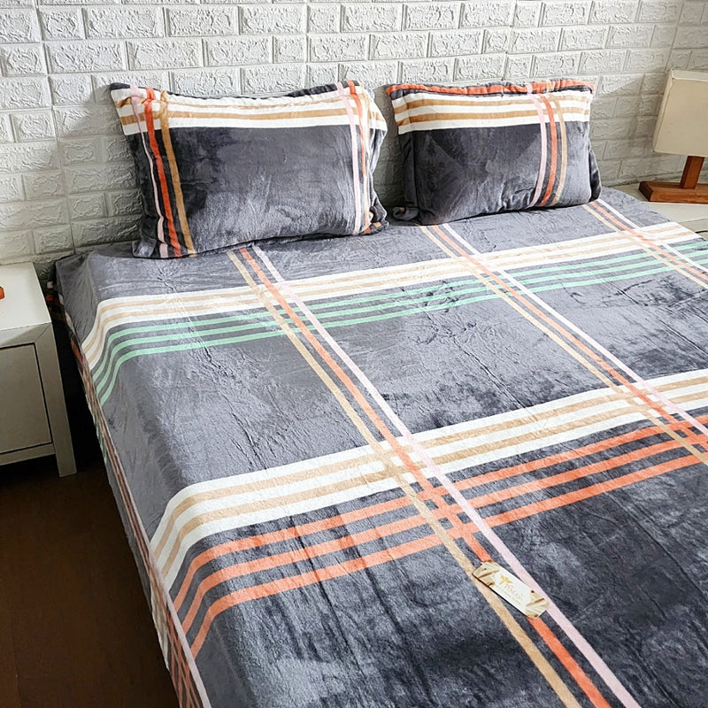 Check Pattern Warm Bedsheet