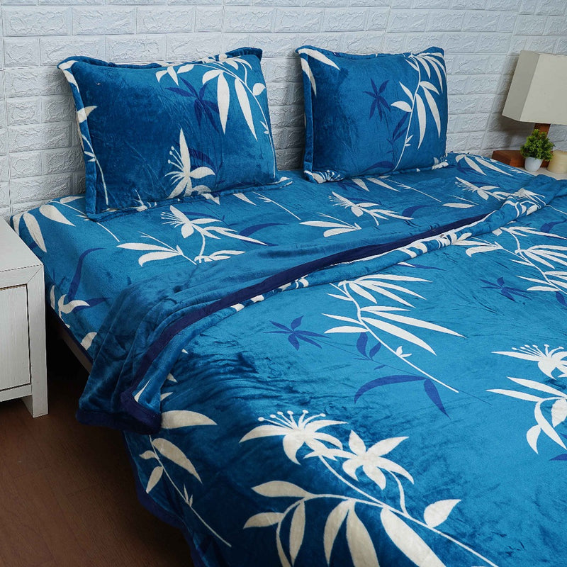 Blue Floral Print Warm Bedsheet