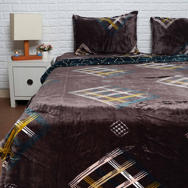 Beige and Brown Geometric Print Duvet Cover